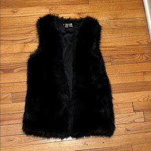 Forever 21 Black Faux Fur Vest